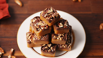 Toffee bites recipe, Sweet and crunchy, Homemade candy, Bite-sized delight HD wallpaper