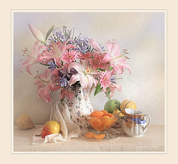 still life, blue, gentle, graphy, glass, fruit, cloth, spoon, flower bouquet, table, creamer, vase, beautiful, pears, orange, pink, oranges, apple, flowers HD wallpaper