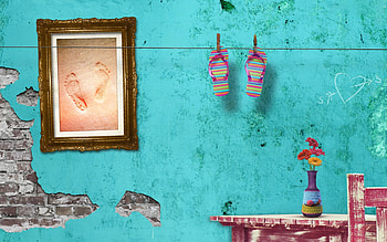 Flowers, Walls, Miscellanea, Miscellaneous, , Table, Room, Vase, Heart, Cracks, Crack, Traces, Frame, Flip Flops HD wallpaper