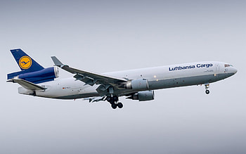 Lufthansa, McDonnell Douglas MD-11 Cargo, Flight travel, Himmel HD wallpaper