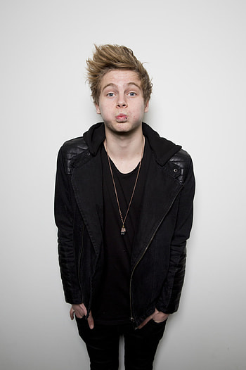 Luke Hemmings, 98 , Music HD phone wallpaper