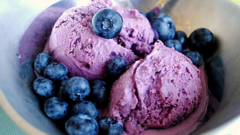 ice cream, Blueberry ice cream, Vibrant colors, Tempting treat HD wallpaper