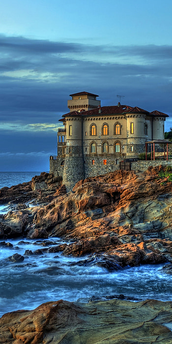 Castle on the Coast of Italy, R, sea, ocean, coastline, coast, Italy, man made, castle HD phone wallpaper