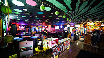 Dance floor background, Crazy Craig's, Cheeky Monkey Bar HD wallpaper