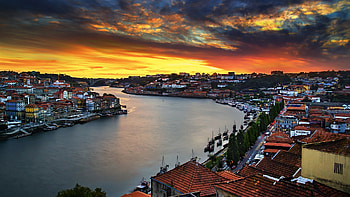 Porto's beauty, Charming port city, Serene sunset, River scenery HD wallpaper