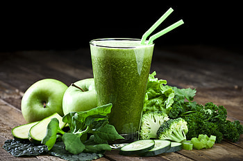 Green vegetable juice, Apples, Fresh, Juice, Straws HD wallpaper