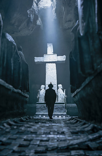 Great Circle: Indiana Jones — Cross Relic (Game ), video game, cross HD phone wallpaper