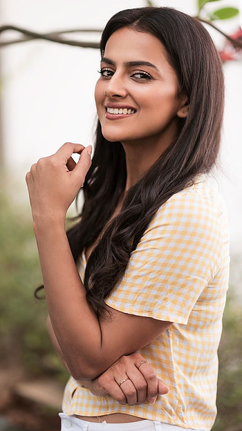 Shraddha Srinath, kannada actress HD phone wallpaper