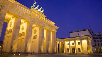Brandenburg Gate, Berlin, Vacation Rentals, VRBO HD wallpaper