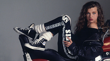 Milla Jovovich, Young, model, fashion designer, musician, Milica Bogdanovna Jovovich, actress HD wallpaper