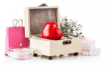 *** I give you my heart as a gift ***, valentines, day, key, love, hearts, gifts, flowers HD wallpaper