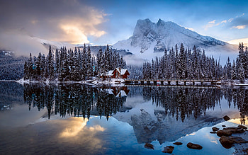 Emerald Lake Lodge Yoho NP, Emerald lake, lodge, lake, yoho NP, mountain HD wallpaper