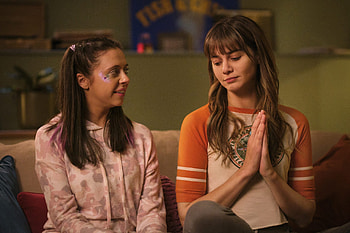 Everything I Know About Love, Release date, BBC drama, Anticipated series HD wallpaper