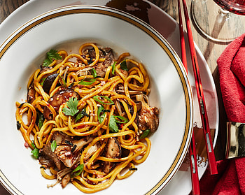 Longevity noodles, oyster shiitake HD wallpaper