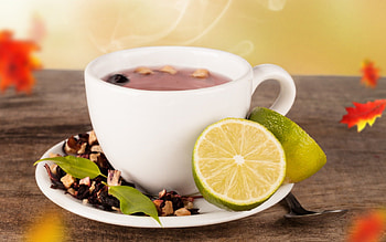 Tea Time, graphy, tea, beauty, lemon, autumn, sweet, fall, hot, beautiful, cup, hot tea, leaves, pretty, leaf, cup of tea, lovely, lime HD wallpaper