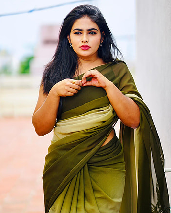 Shruti Selvam, sari, Tamil actress HD phone wallpaper