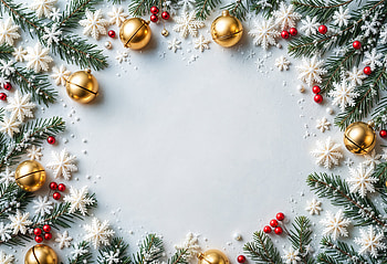 Festive Christmas Wreath — Golden Ornaments & Snowy Pines, Christmas HD wallpaper