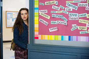 Hannah 13 Reasons Why , 13-reasons-why, tv-shows, girls, actress, katherine-langford HD wallpaper