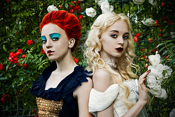 queens_of_wonderland, lady, white, model, red, flowers, hair HD wallpaper