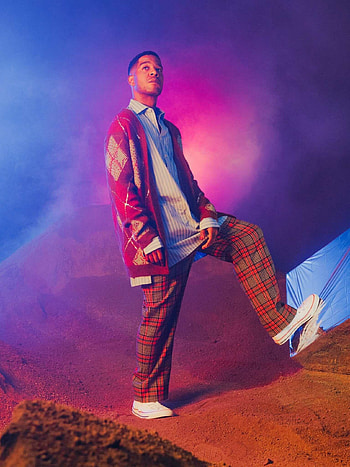 Kid Cudi, Captivating artistry, Soulful melodies, Hip-hop excellence HD phone wallpaper