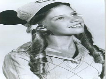 JULIE PIEKARSKI OF TV SERIES FAMILY TIES, action, tvshow, entertainment, usa HD wallpaper