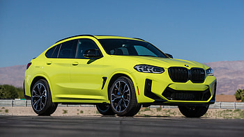 2022 BMW X4 M Competition 2 Cars HD wallpaper