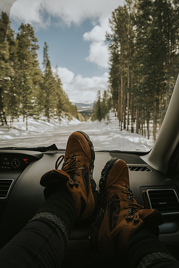 Miscellanea, Miscellaneous, Legs, Car, Journey, Boots, Shoes, Trip HD phone wallpaper