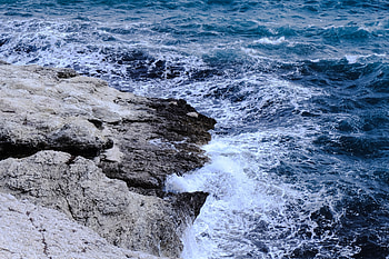 Coast, sea waves, blue sea HD wallpaper