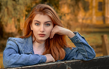 Redhead Girl Glance , redhead, girls, model HD wallpaper