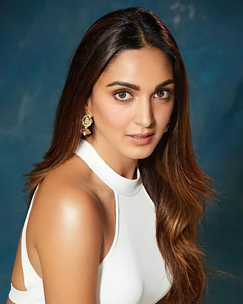 Kiara Advani, head, Bollywood actress HD phone wallpaper