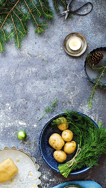 Fresh potato , Premium kitchen ingredients, Tasty potato dish, Savory pie HD phone wallpaper