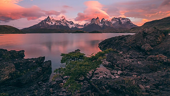 Torres del Paine, Mountain landscape HD wallpaper