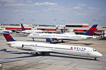 Delta Air Lines, Facial scanning technology, Airport security, Innovation HD wallpaper