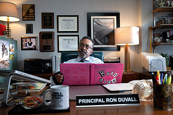 Mean Girls 2024 Movie - Principal's Office Scene, movie, Mean Girls (2024) HD wallpaper