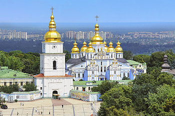 Kyiv Travels, Vibrant cityscape, Urban charm, Rich history HD wallpaper