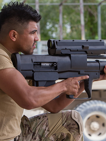 Victor Ortiz, The Expendables HD phone wallpaper