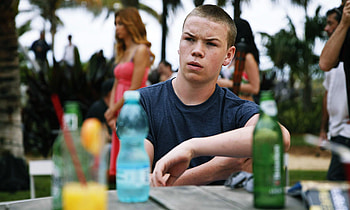 Will Poulter, Movie actor, gallery, Bottom right HD wallpaper