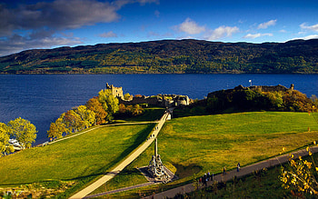 Urquhart Castle, Scotland HD wallpaper