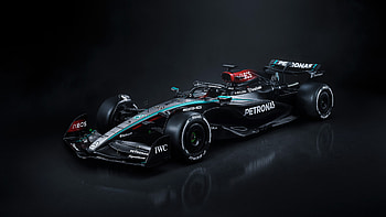 Mercedes-AMG F1 W15 HD wallpaper