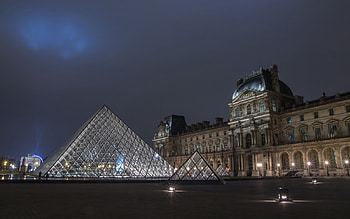 Louvre Pyramid, museum, paris, pyramid, louvre HD wallpaper
