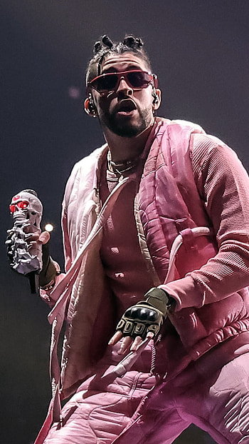 Un Verano Sin Ti, Pink Costume, rapper HD phone wallpaper