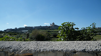 Malta Mdina, grass, sky, sun, rocks HD wallpaper