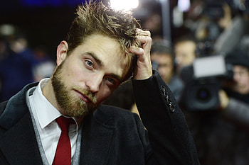 Robert Pattison 2016, robert-pattison, male-celebrities, celebrities HD wallpaper