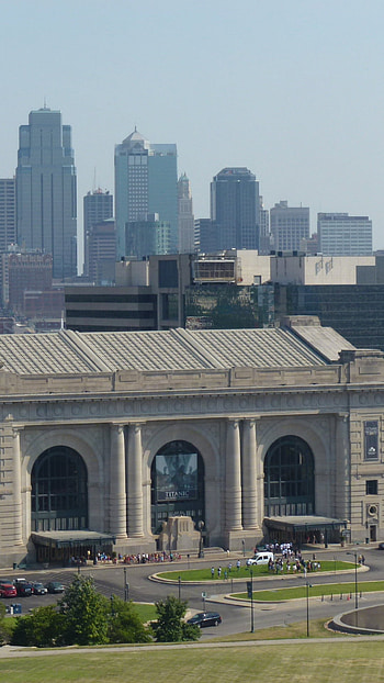 KC vs STL, Aesthetic Comparison, Kansas City skyline HD phone wallpaper