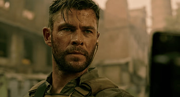 Anthony Russo, Extraction 2020, Action-packed movie, Thrilling backgrounds HD wallpaper
