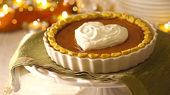 Pie , Sweet pastry visuals, Dessert-themed backgrounds, Delicious screen decor HD wallpaper