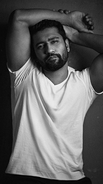 Vicky Kaushal, Bollywood Hero HD phone wallpaper