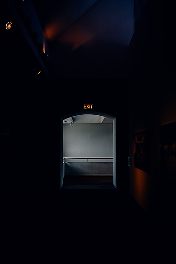 Dark, Shine, Light, Corridor, Premises, Room, Output, Exit HD phone wallpaper