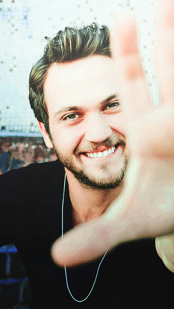 Aras Bulut Iynemli, Expert, Movies HD phone wallpaper