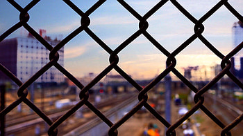 Miscellanea, Miscellaneous, Blur, Smooth, Grid, Fence, Fencing, Enclosure HD wallpaper